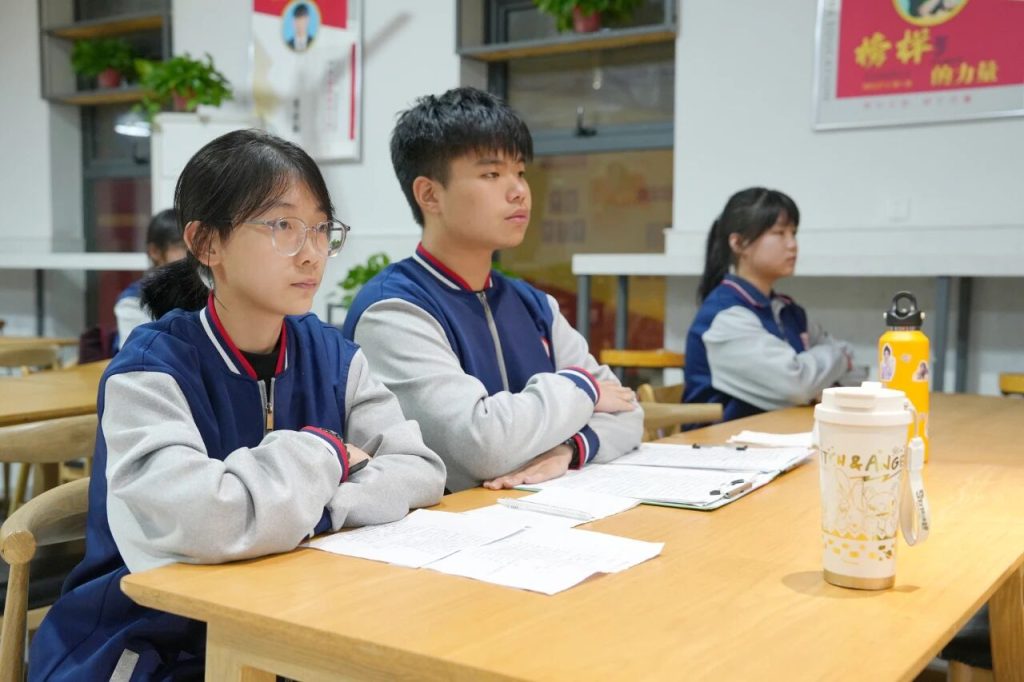 "祖国在我心中"！西安博雅艺术职业高中学子用演讲点燃爱国热血