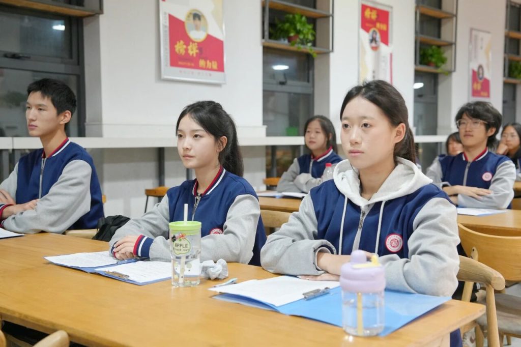 "祖国在我心中"！西安博雅艺术职业高中学子用演讲点燃爱国热血
