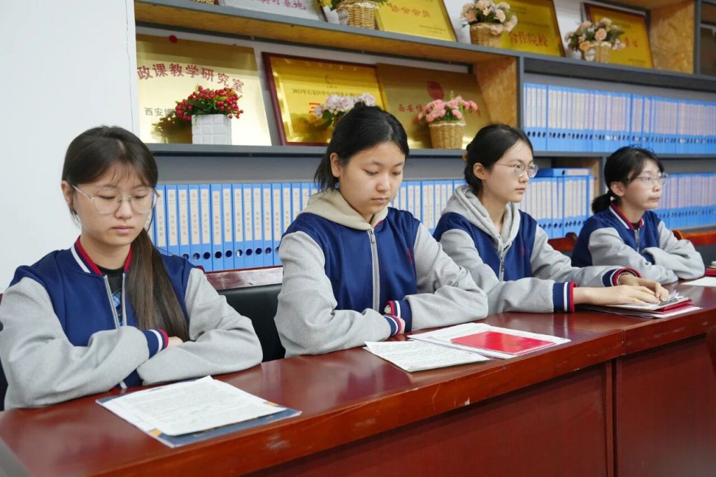 以国家之名褒奖卓越：我校2025年国家奖学金评议会圆满落幕