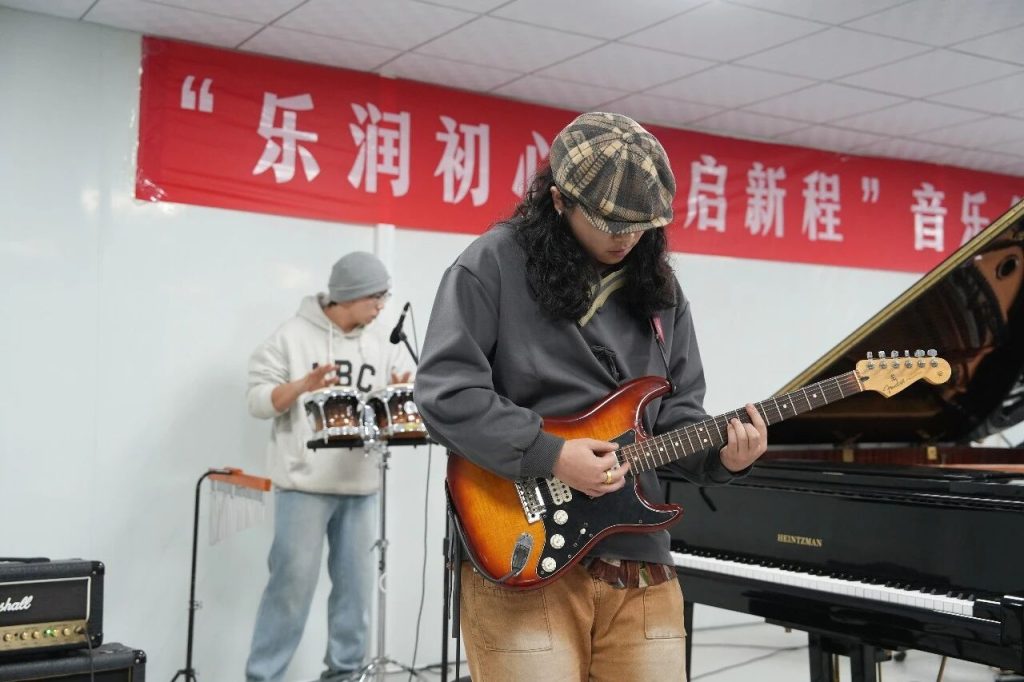 当专业遇见热爱!这场音乐会,音你而来,燃爆全场!