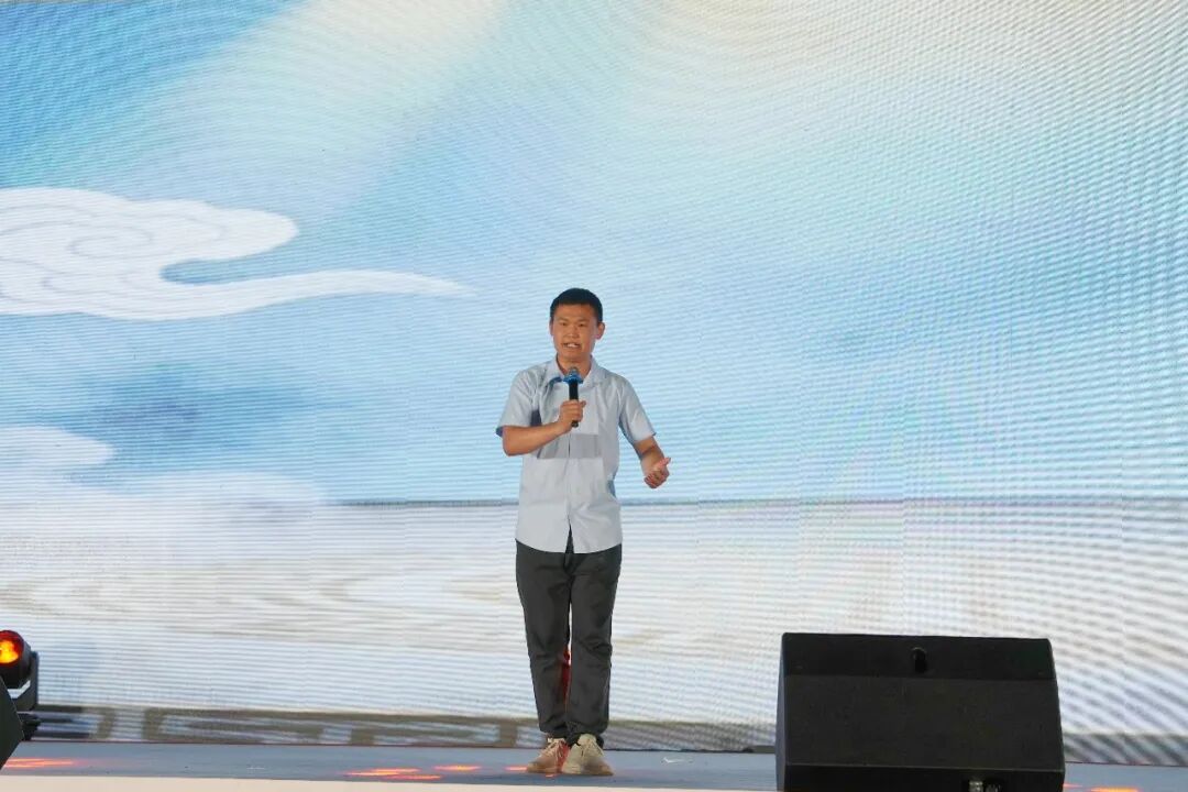 毕业未说出口的再见,都在博雅的夜