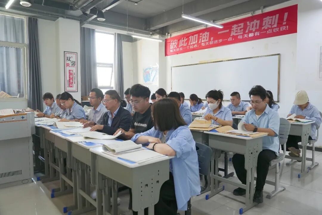 这一战，为梦想蓄力！直击博雅月考现场