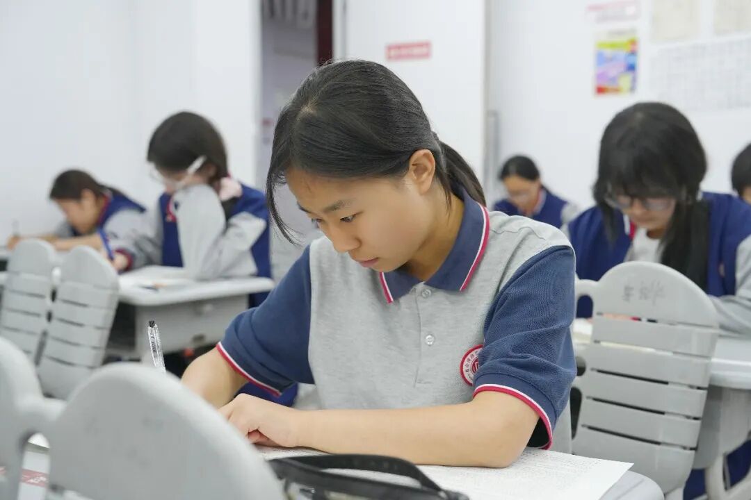 这一战，为梦想蓄力！直击博雅月考现场