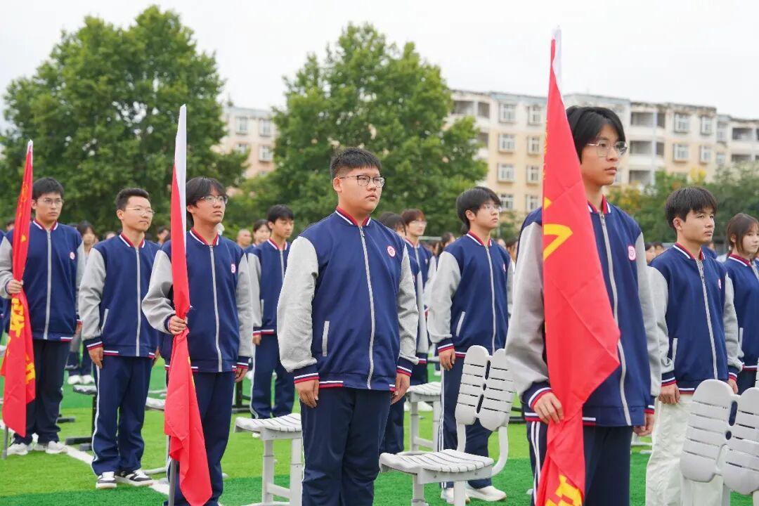 开学启新程 表彰敬师者|这一天,博雅把掌声留给老师,把期许交给学子