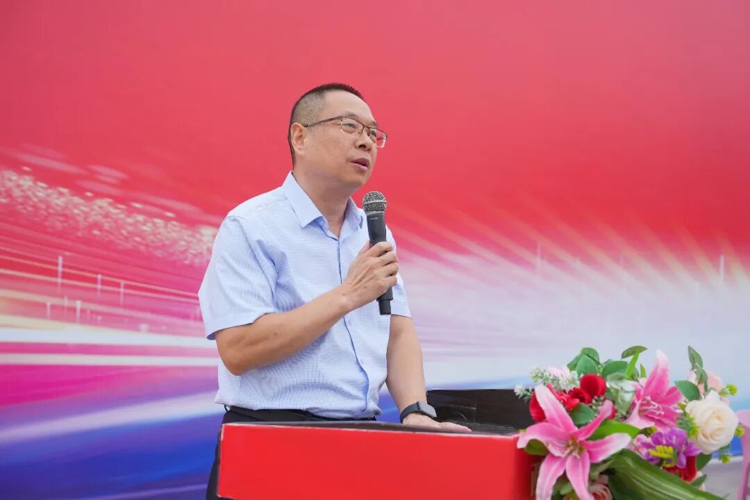 开学启新程 表彰敬师者|这一天,博雅把掌声留给老师,把期许交给学子