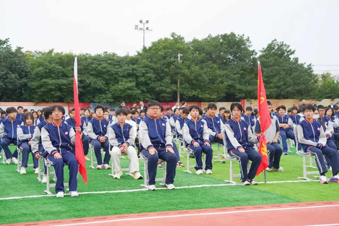 开学启新程 表彰敬师者|这一天,博雅把掌声留给老师,把期许交给学子